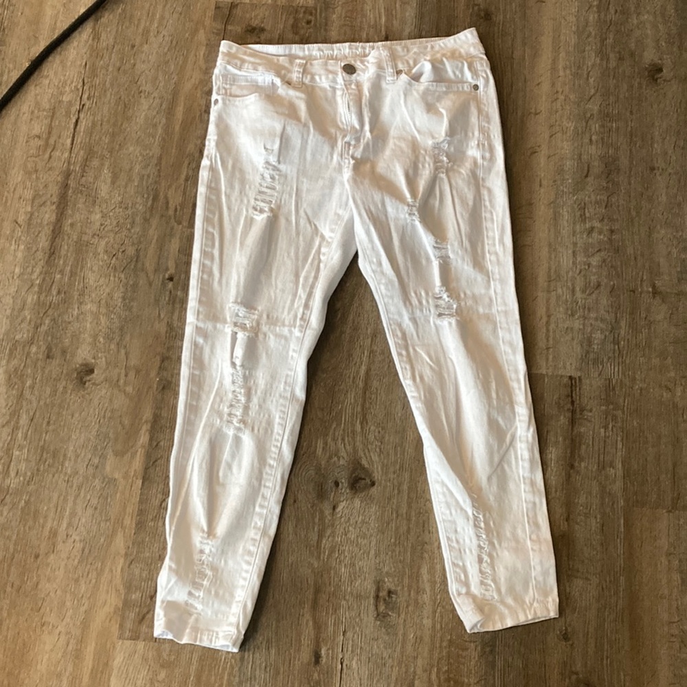 White Tag Blue White Jeans
